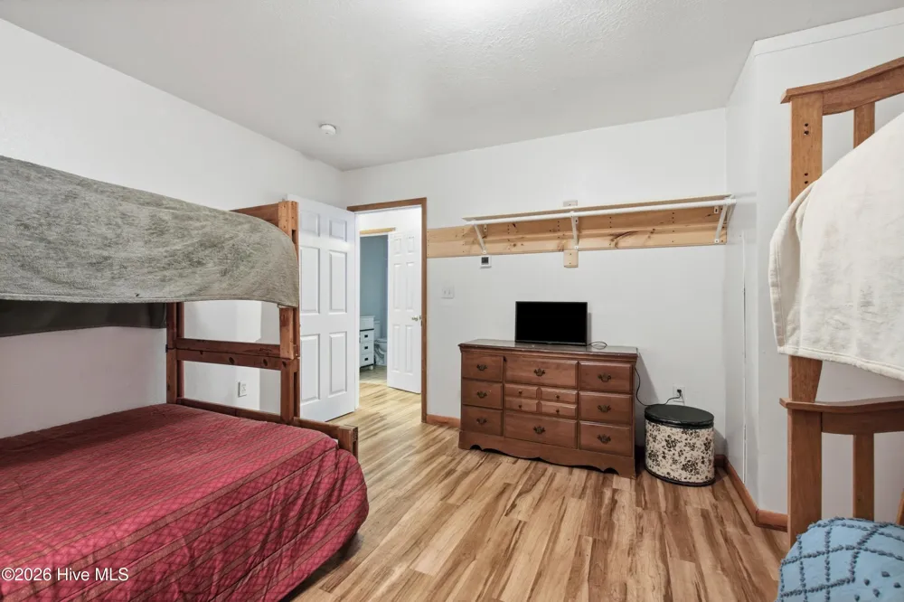 309 W Durham Street Kill Devil Hills, NC 27948