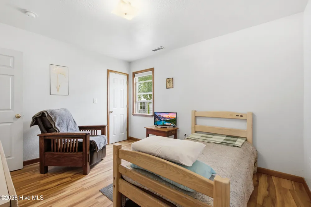 309 W Durham Street Kill Devil Hills, NC 27948