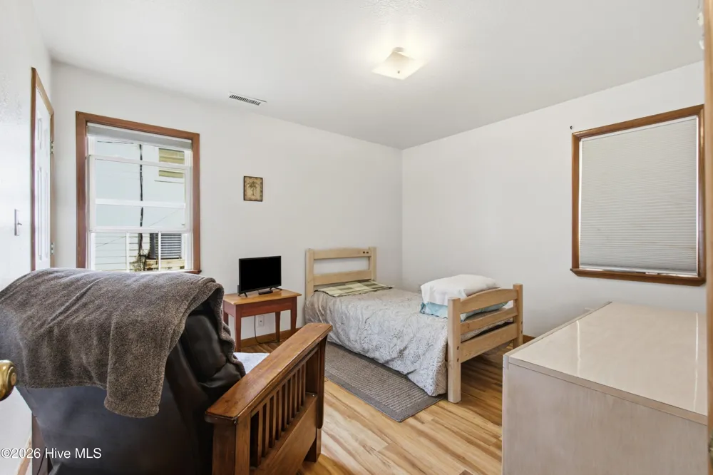 309 W Durham Street Kill Devil Hills, NC 27948