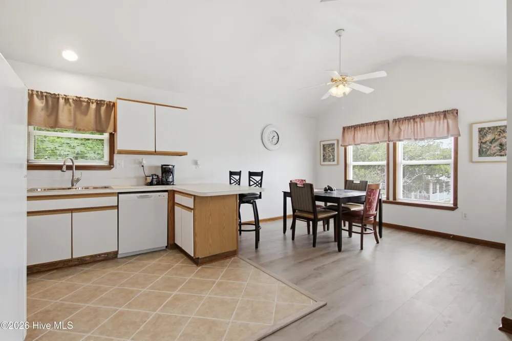 309 W Durham Street Kill Devil Hills, NC 27948
