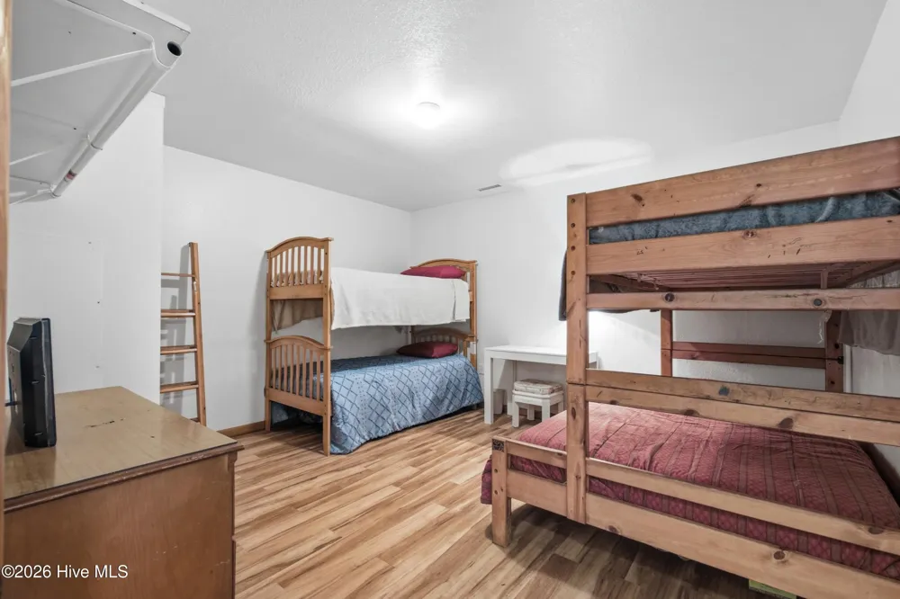 309 W Durham Street Kill Devil Hills, NC 27948