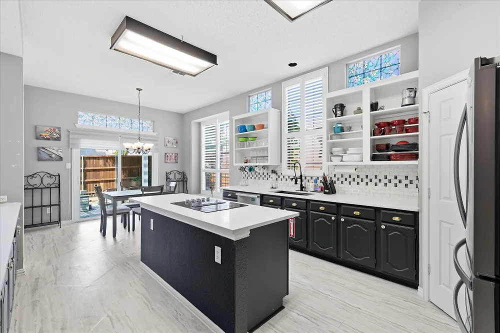 12000 Covington Lane Frisco, TX 75035