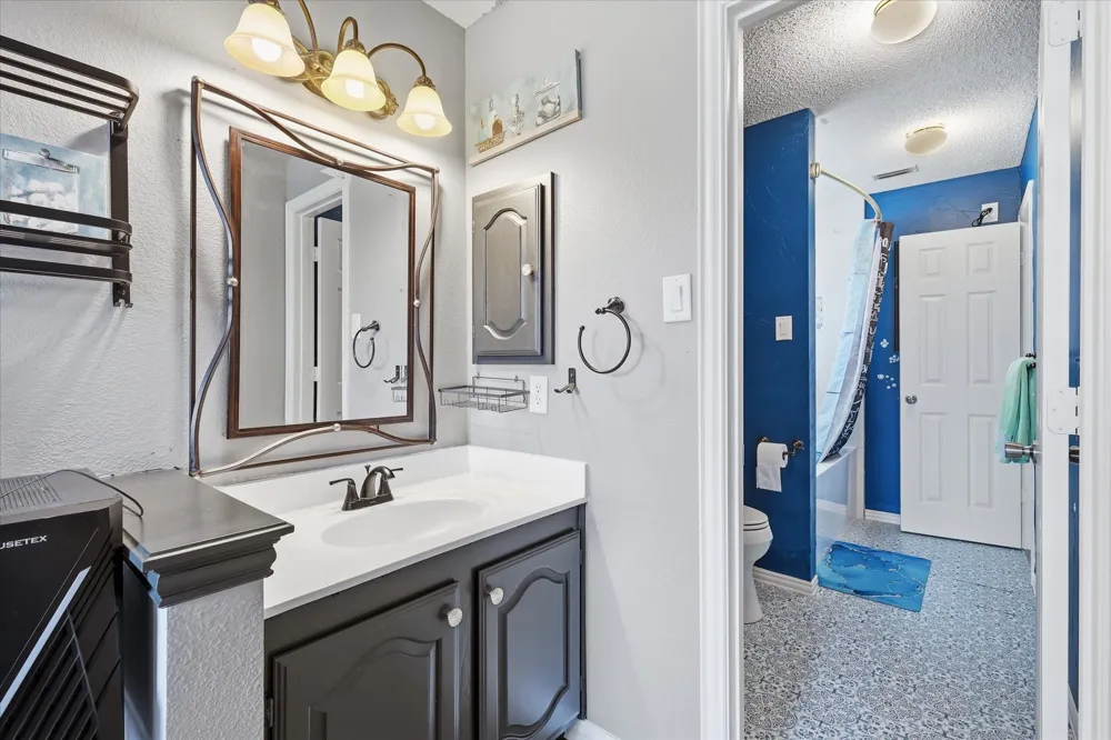 12000 Covington Lane Frisco, TX 75035