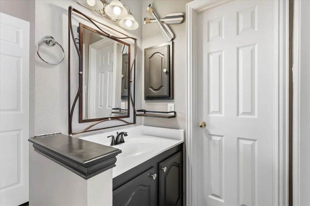 12000 Covington Lane Frisco, TX 75035