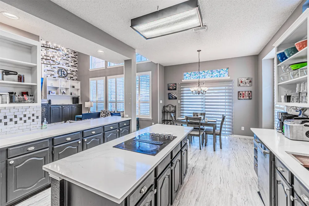 12000 Covington Lane Frisco, TX 75035