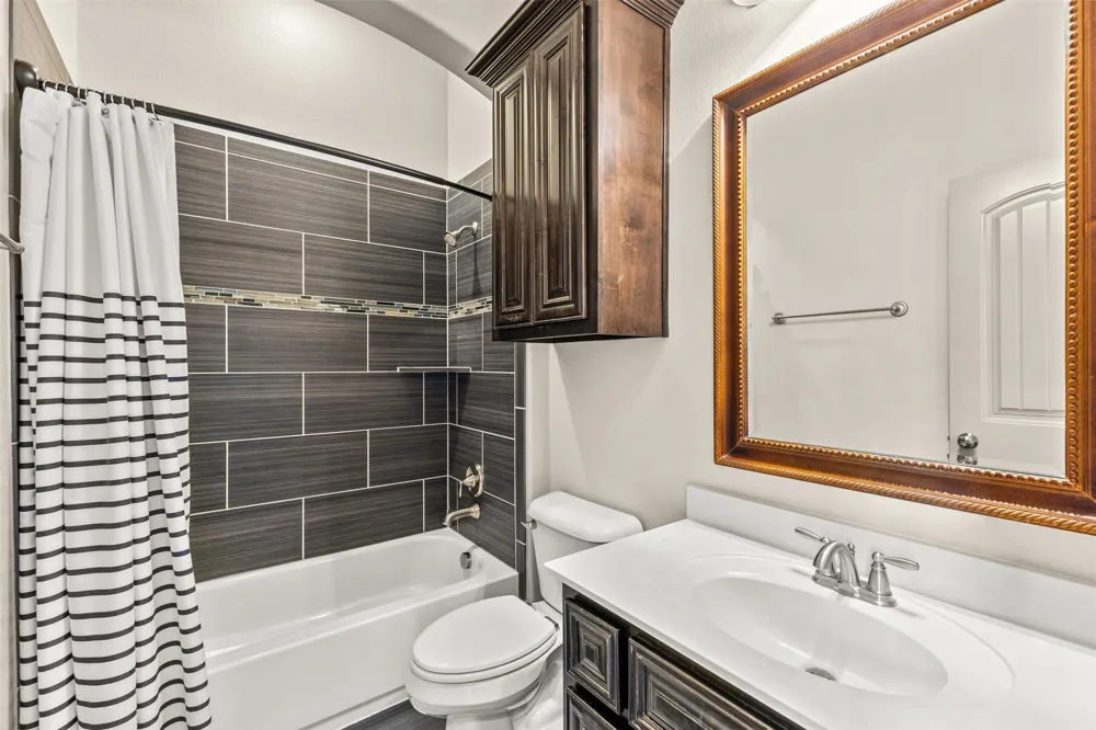 1557 Trowbridge Circle Rockwall, TX 75032