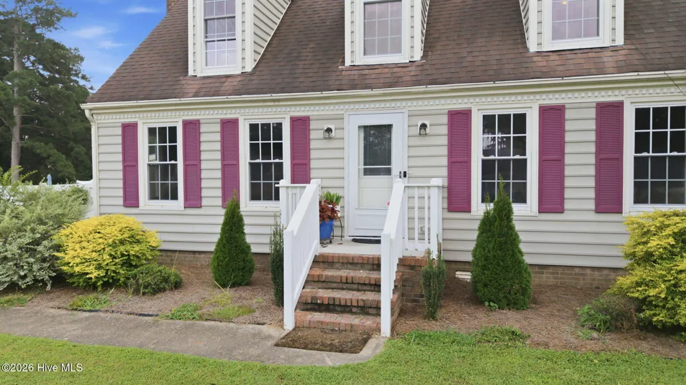 101 Marsh Road Washington, NC 27889