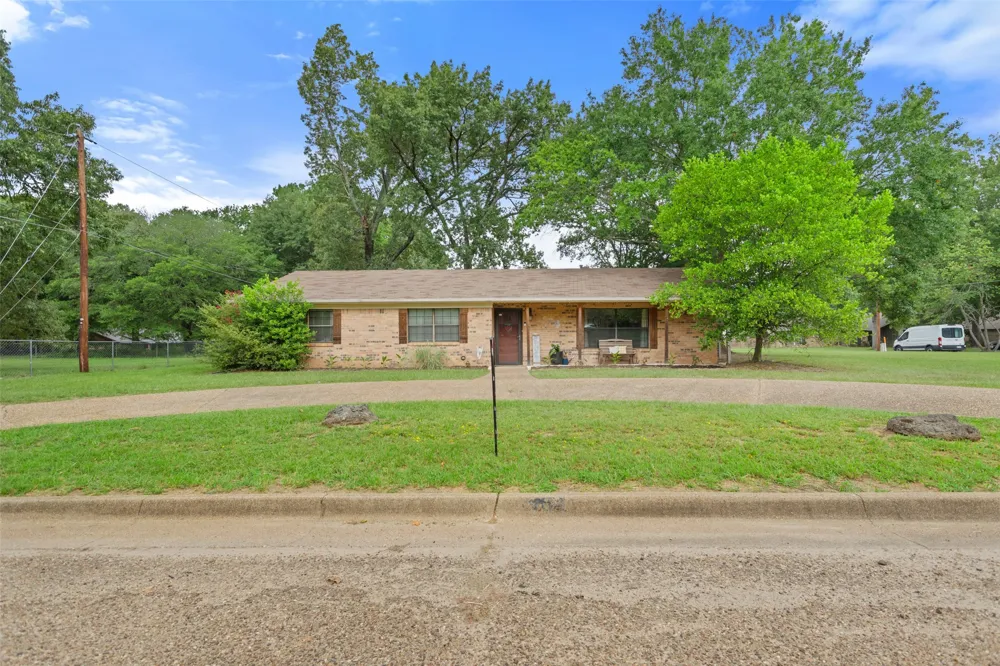 709 Glazner Street Hawkins, TX 75765