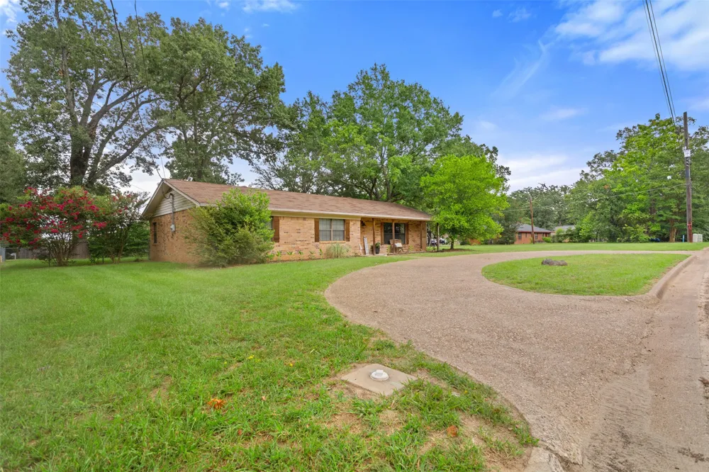 709 Glazner Street Hawkins, TX 75765