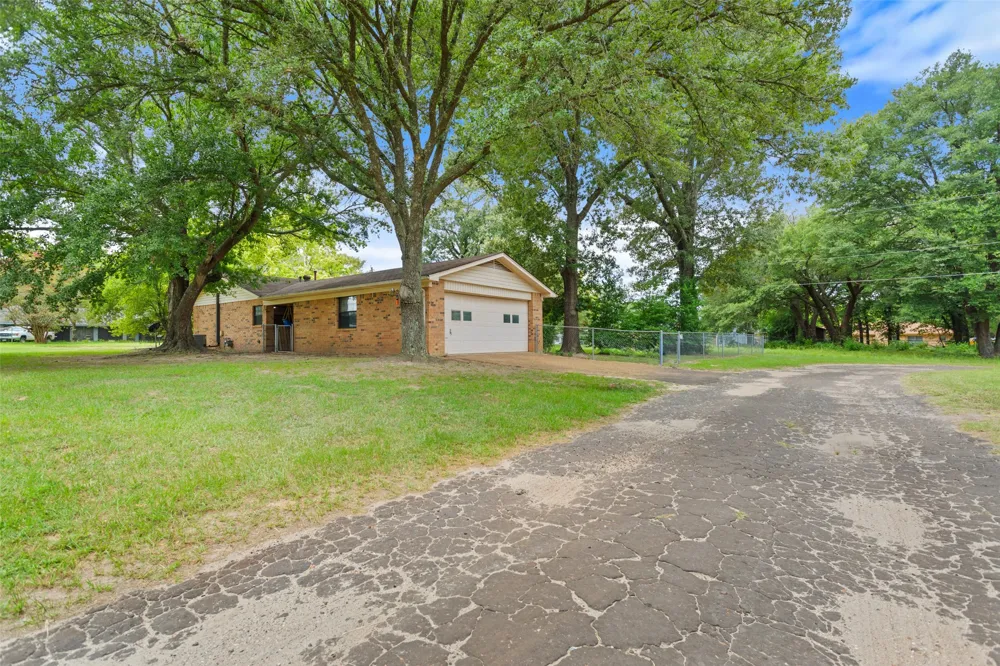 709 Glazner Street Hawkins, TX 75765