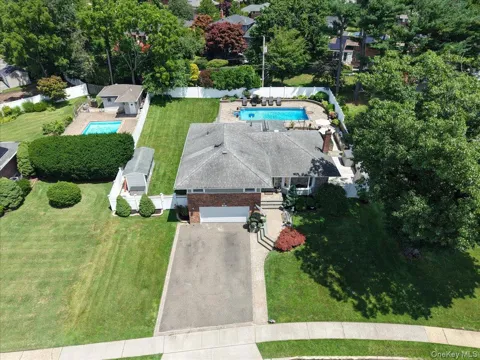 32 Lark Drive