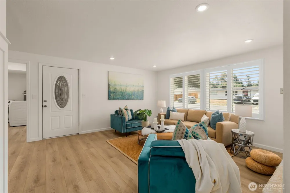 230 S 187th Street Burien, WA 98148