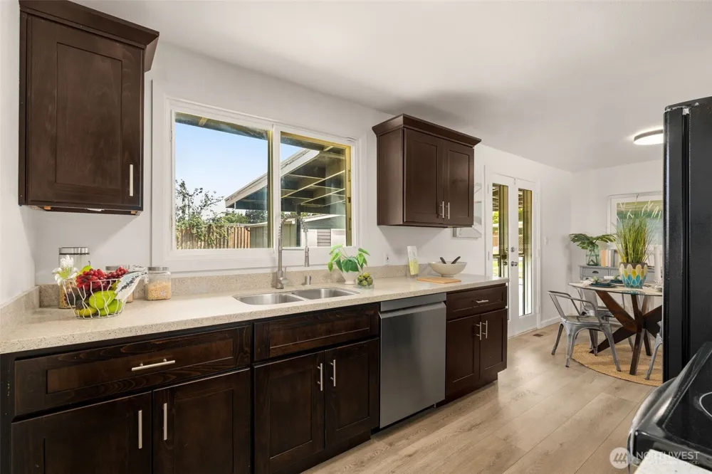 230 S 187th Street Burien, WA 98148