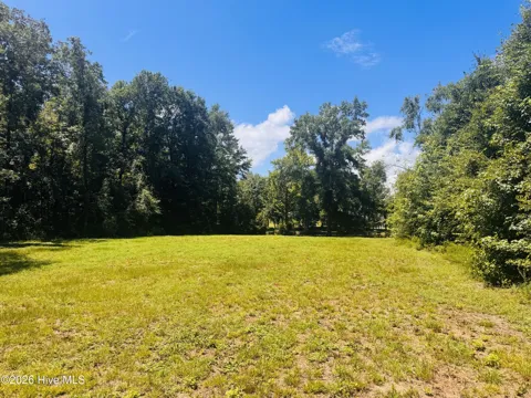 1042 Lake Cadeli Road