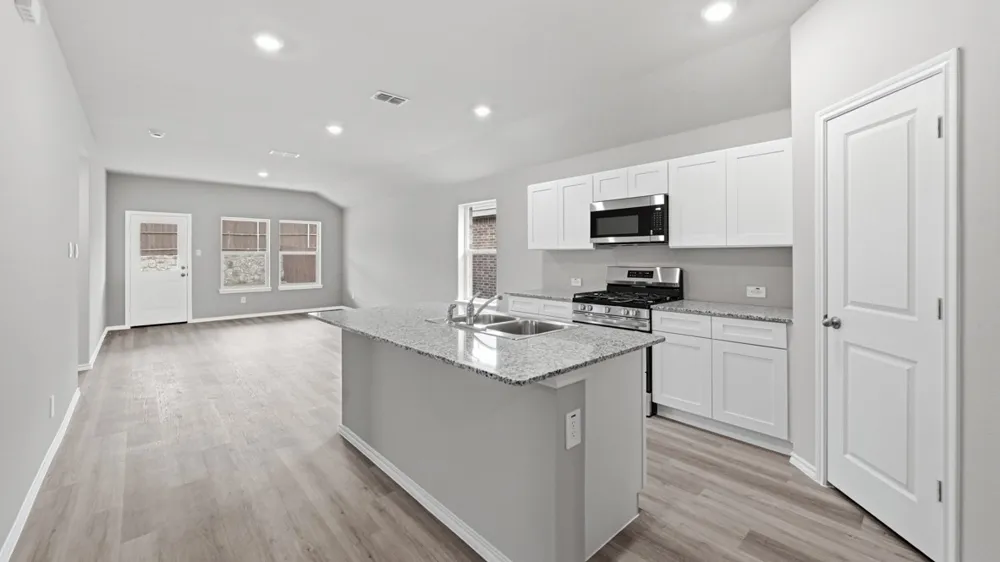 5609 CORDUROY ROAD Denton, TX 76249