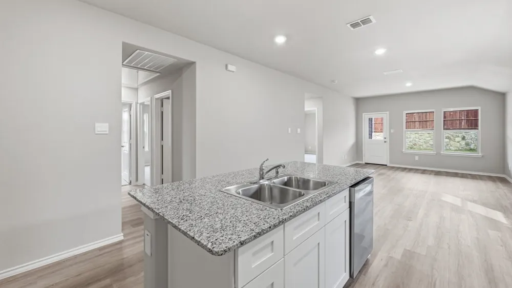 5609 CORDUROY ROAD Denton, TX 76249