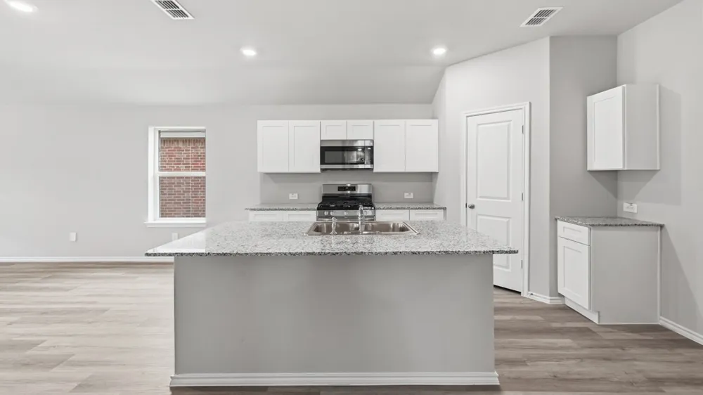 5609 CORDUROY ROAD Denton, TX 76249