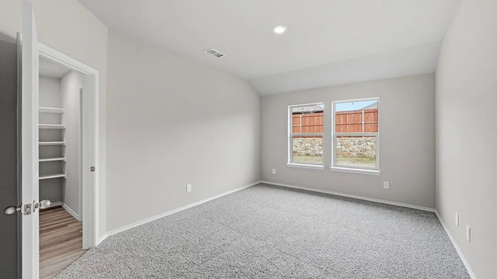 5609 CORDUROY ROAD Denton, TX 76249