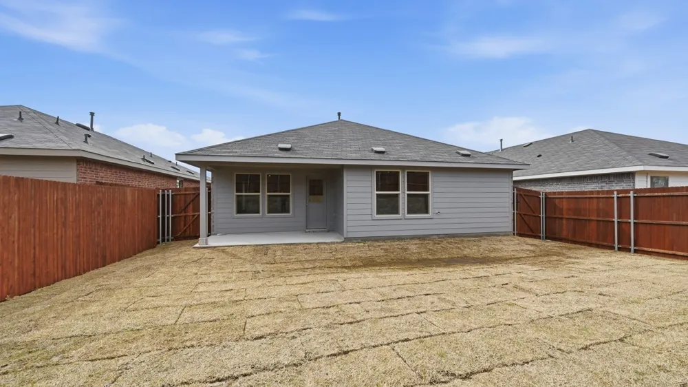 5609 CORDUROY ROAD Denton, TX 76249
