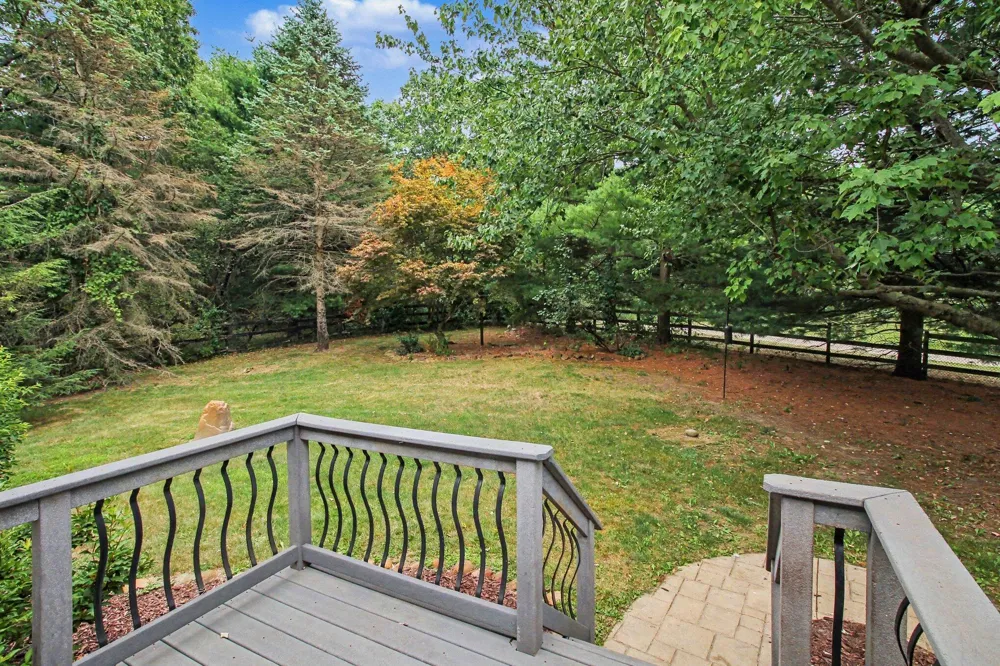 1457 Indian Trail Milford, MI 48380