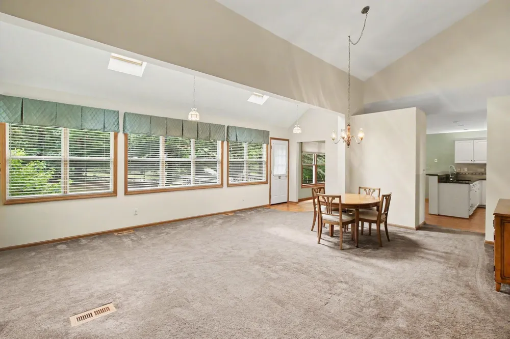 1457 Indian Trail Milford, MI 48380
