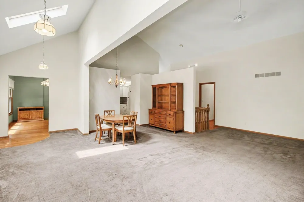 1457 Indian Trail Milford, MI 48380