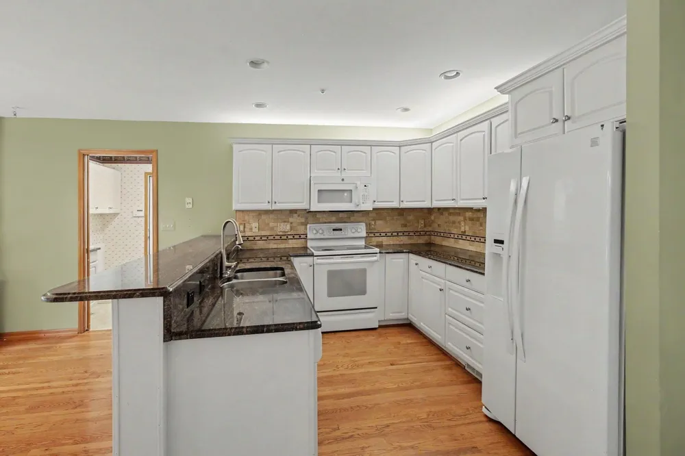 1457 Indian Trail Milford, MI 48380