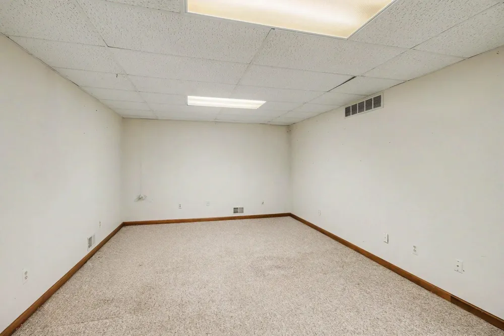 1457 Indian Trail Milford, MI 48380