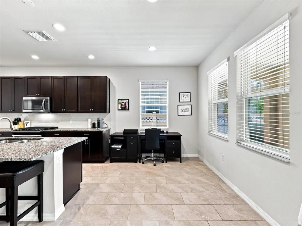 5133 ADMIRAL POINTE DRIVE Apollo Beach, FL 33572