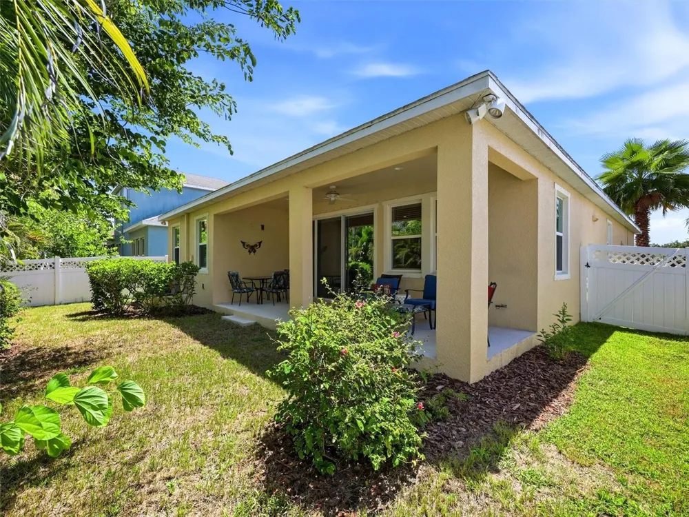 5133 ADMIRAL POINTE DRIVE Apollo Beach, FL 33572