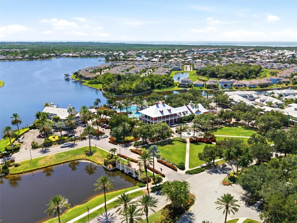 5133 ADMIRAL POINTE DRIVE Apollo Beach, FL 33572
