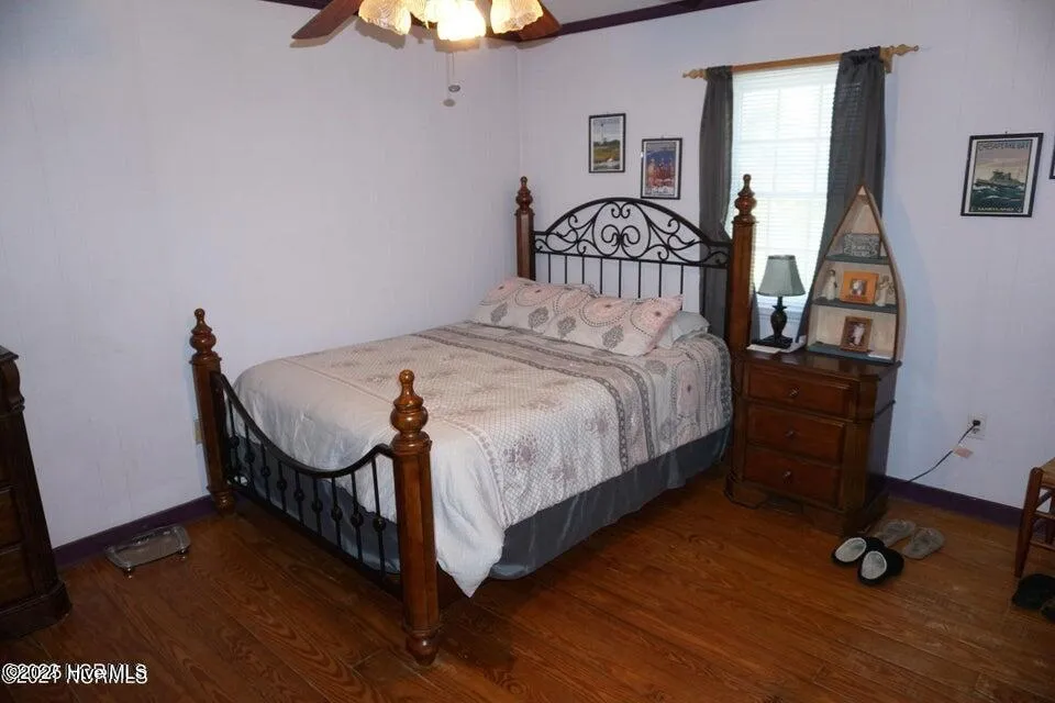 166 Lake Road Beaufort, NC 28516