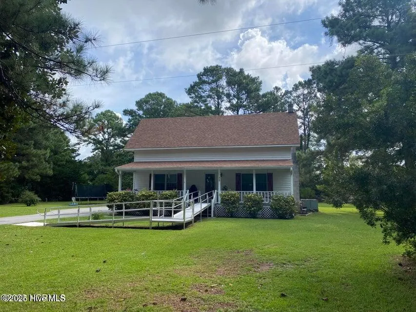 166 Lake Road Beaufort, NC 28516