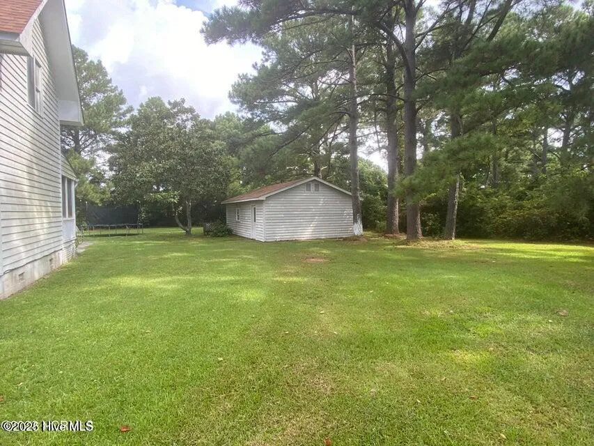 166 Lake Road Beaufort, NC 28516