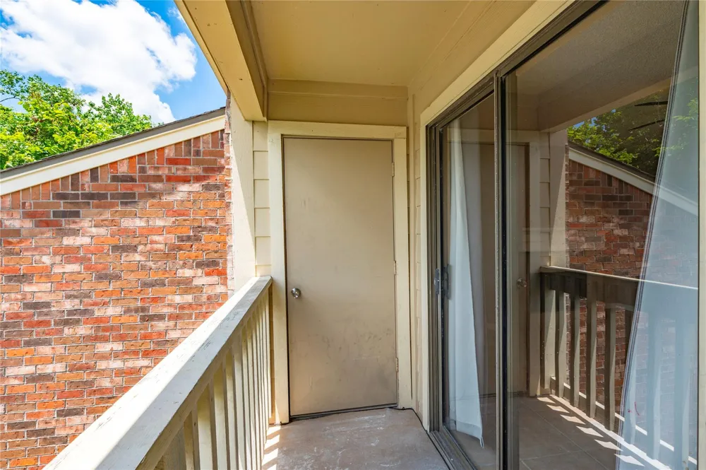 2501 Gulf Freeway #6A Dickinson, TX 77539