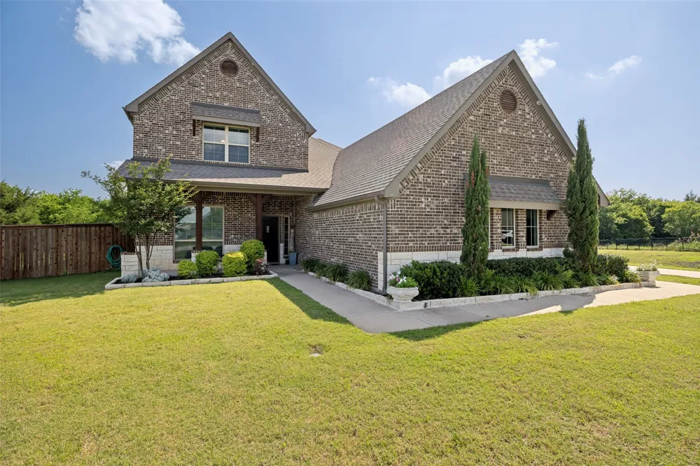 2201 Henson Lane Nevada, TX 75173