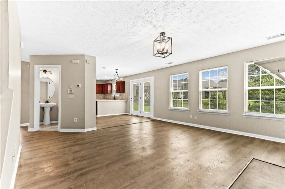 2835 Storybook Court Grayson, GA 30017