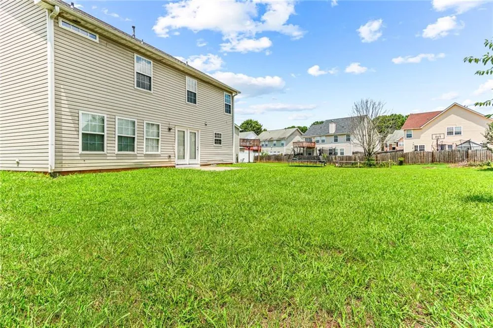 2835 Storybook Court Grayson, GA 30017
