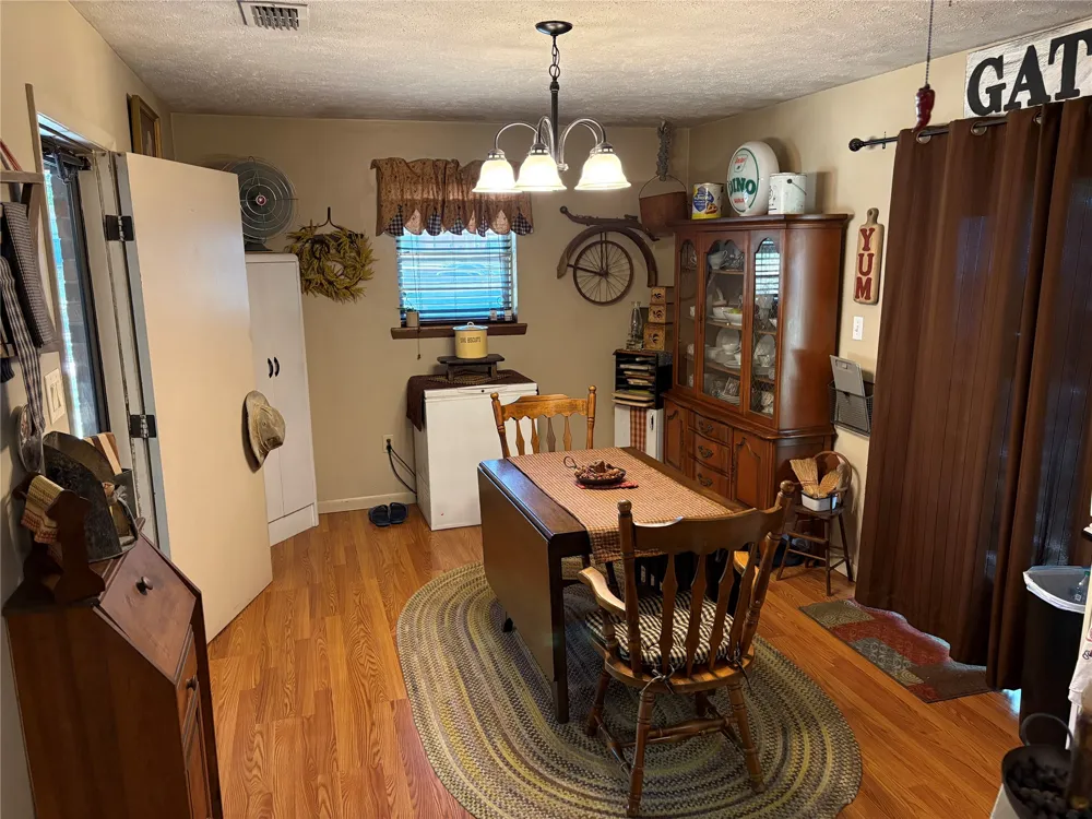 18793 Elizabeth Madill, OK 73446