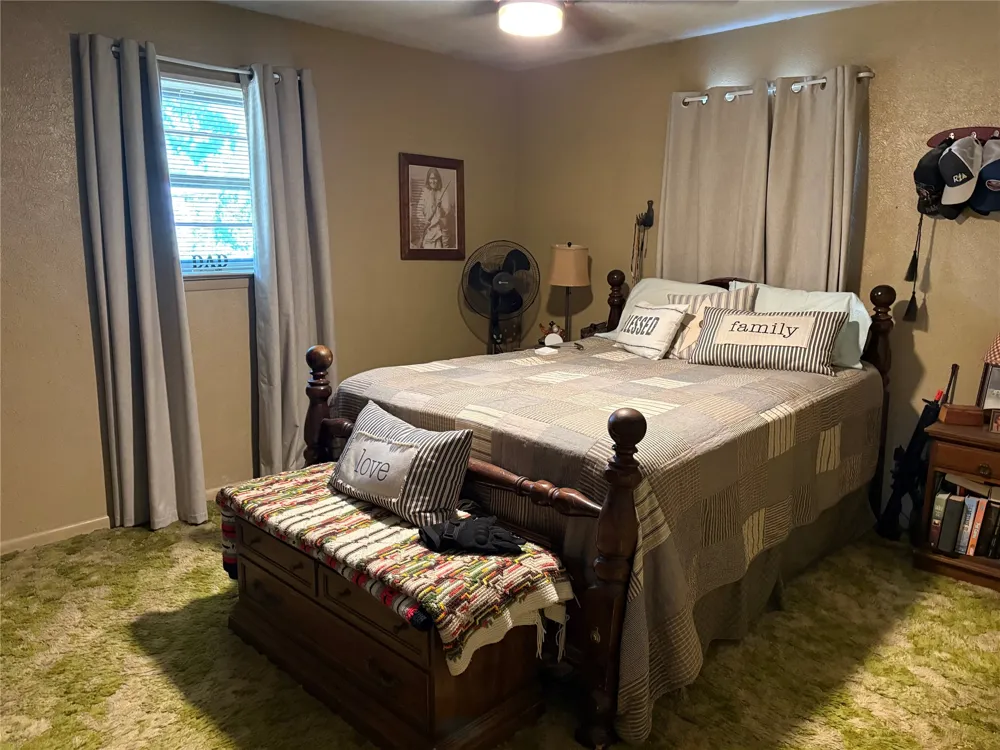 18793 Elizabeth Madill, OK 73446