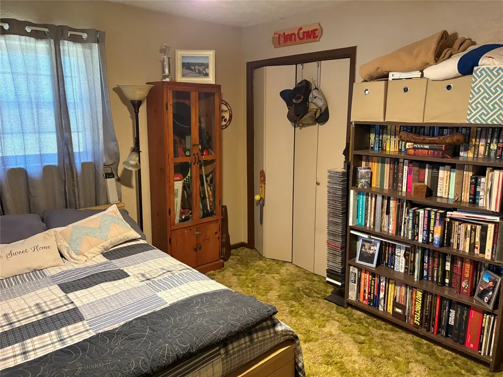18793 Elizabeth Madill, OK 73446