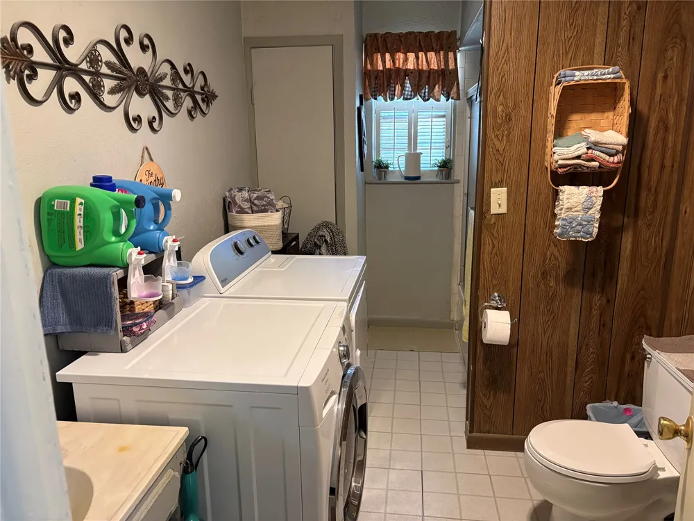 18793 Elizabeth Madill, OK 73446