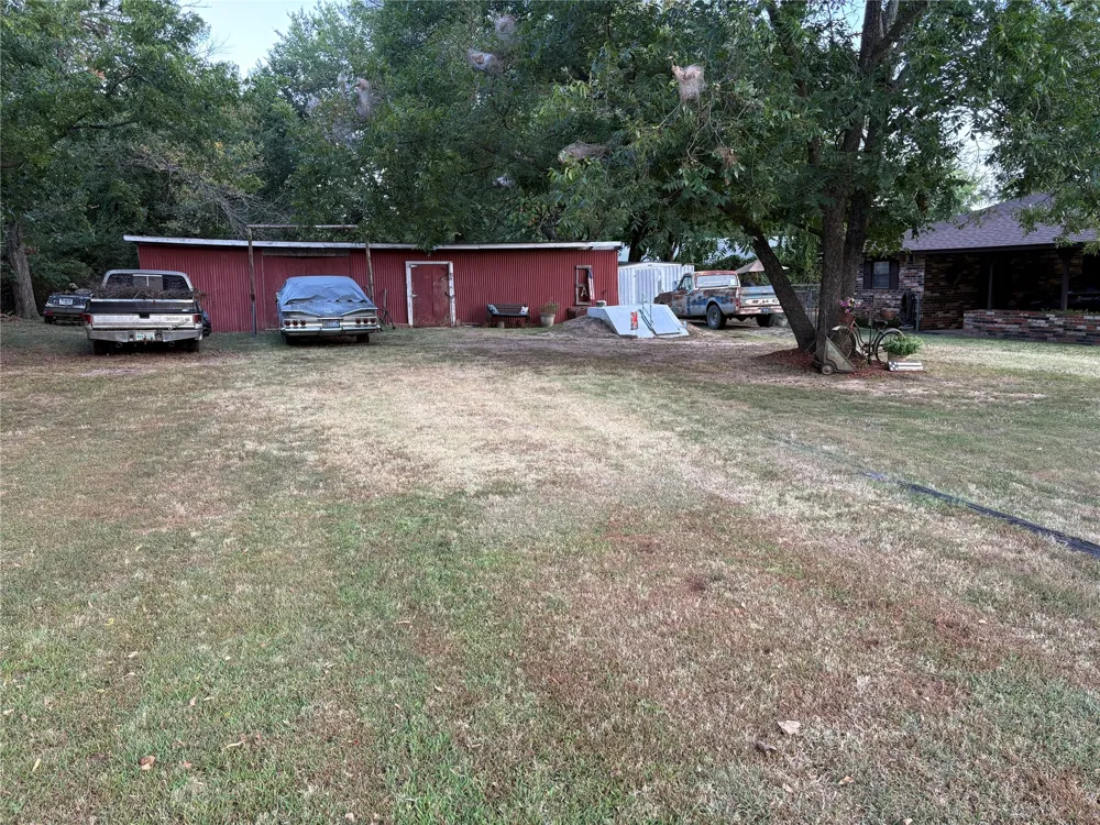 18793 Elizabeth Madill, OK 73446