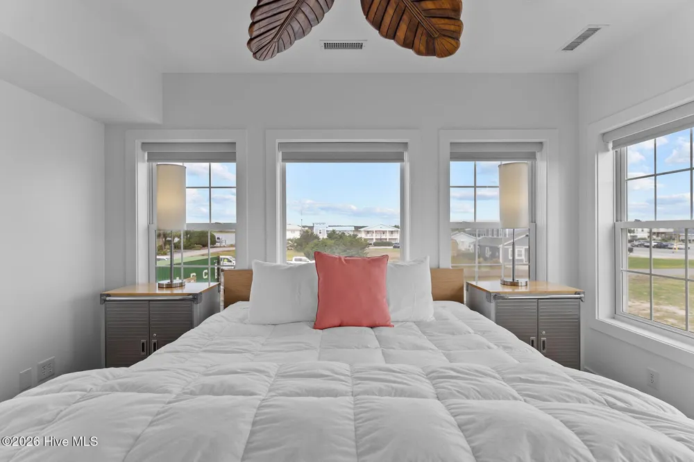 808 S Anderson Boulevard Topsail Beach, NC 28445