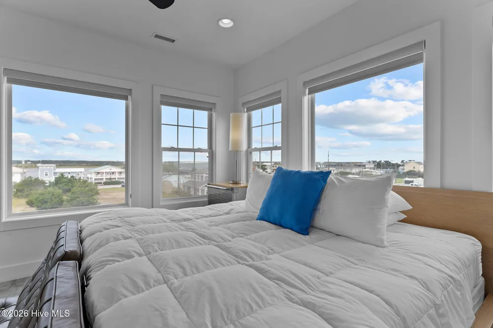 808 S Anderson Boulevard Topsail Beach, NC 28445