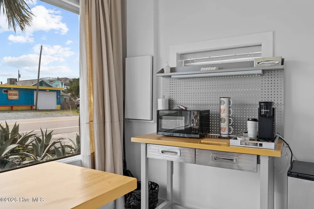 808 S Anderson Boulevard Topsail Beach, NC 28445