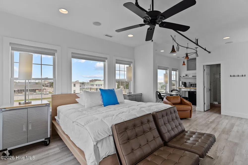 808 S Anderson Boulevard Topsail Beach, NC 28445
