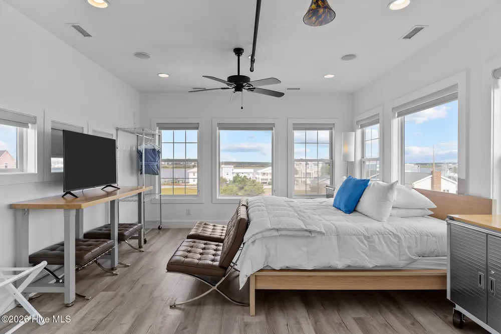 808 S Anderson Boulevard Topsail Beach, NC 28445