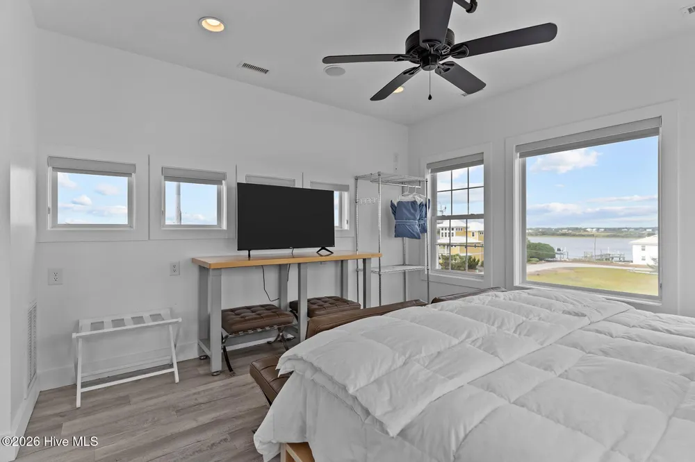 808 S Anderson Boulevard Topsail Beach, NC 28445