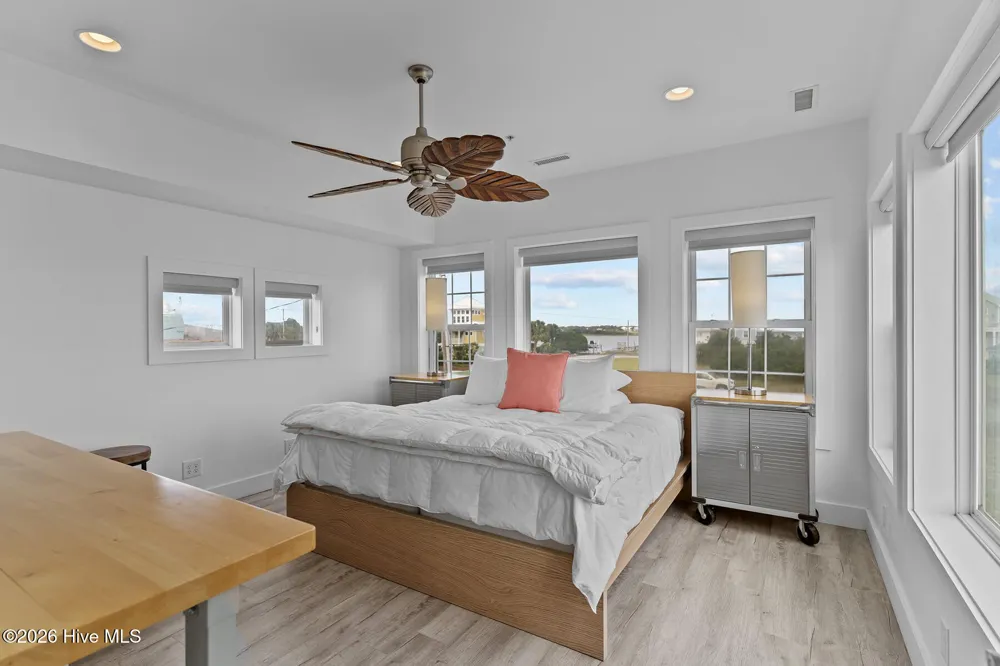 808 S Anderson Boulevard Topsail Beach, NC 28445